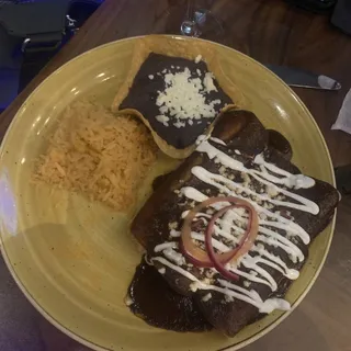 Enchiladas Mole