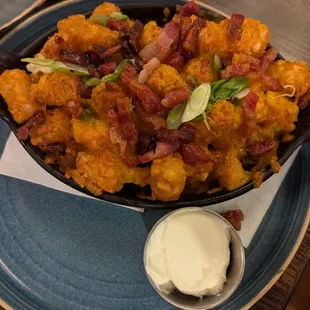 Loaded tater tots