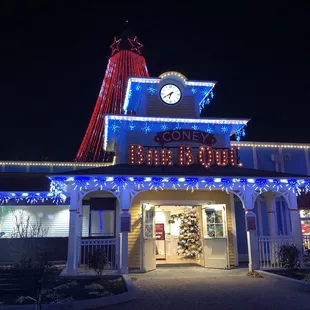 Coney Bar B Que lit up for Winterfest!
