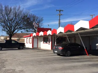 Petes Drive In