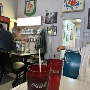 Pick up food window and old nostalgia on the walls to enjoy!