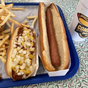 Short Coney Sauce &amp; Onion and foot long plain dog