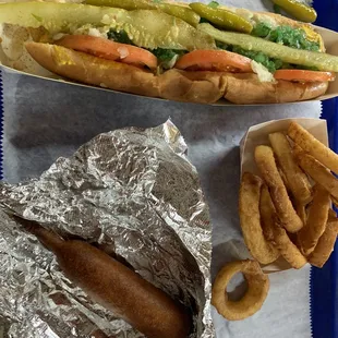 Chicago (long), corn dog (short), onion rings (come in 1 size)