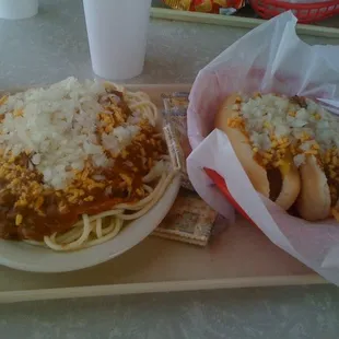 Spaghetti &amp; 2 coneys w/everything