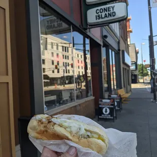 sandwiches, outside