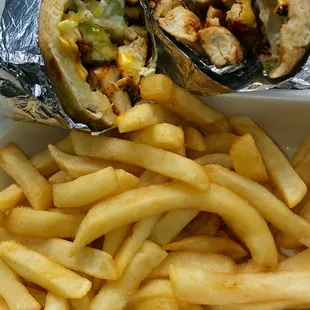Grilled chicken pita