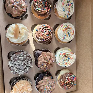Assorted cupcakes