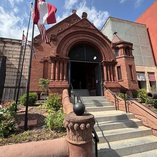 Confederate Memorial Hall Museum