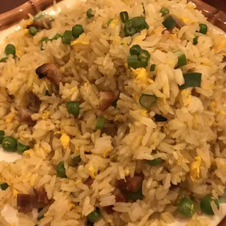 952. Roast Pork Fried Rice