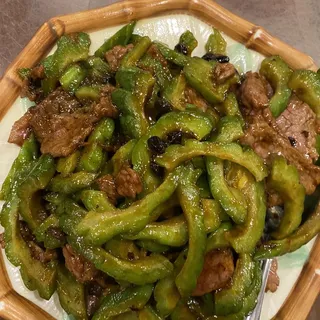 819. Bitter Melon & Spare Rib in Casserole