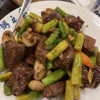 703. Sauteed Steak Cube with Asparagus