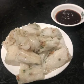 564. Pan Fried Shrimp Rice Roll