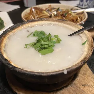 418. Pig's Blood & Sliced Fish Porridge