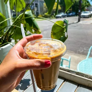 Iced Vanilla Latte! instagram: @diningwithkels
