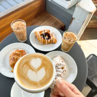 honey tahini latte