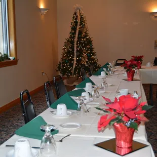 Conley has ample space to host holiday parties, business meetings, family gatherings &amp; more.