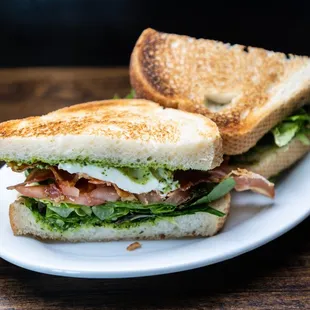 Bacon, Mozzarella, Pesto