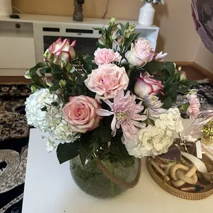 So beautiful my mom loved them! Definitely will be back again