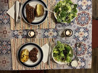 Black Canyon Restaurant