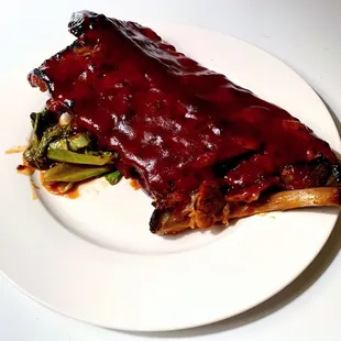 BBQ Ribs. Sauce is wonderfully tangy and reasonably sweet.