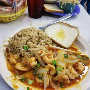 Camarones a la Cancun. Muy delicioso.