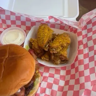 Jimmy s Jungle Burger 5 Wings &amp; Drink