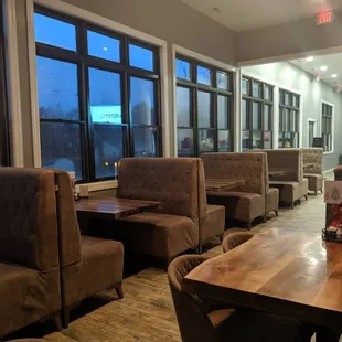 a view of a dining area