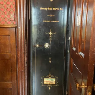 Fully functional safe located near the kitchen