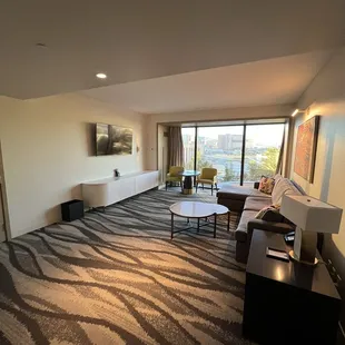 1 King Bed Suite