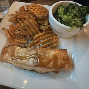 Salmon, broccoli, sweet potato fries