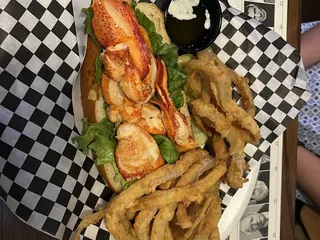 Clyde's Roadhouse Bar & Grille