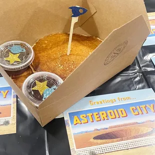 ASTEROID CITY&apos;s &quot;Flying Saucer Pancakes&quot; at Conscious Eatery - June 21-23 2023