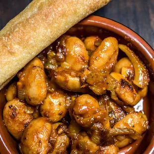 chicken wings and fried chicken, food