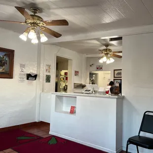 Nice ToGo counter set up