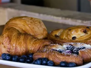 DoLy's Delectables
