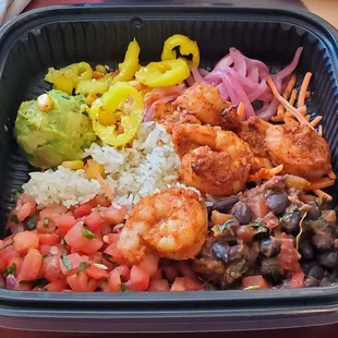 Rice bowl with grilled shrimp