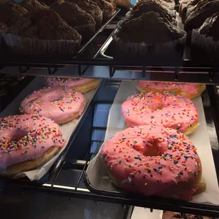 Big *ss.Homer donuts!