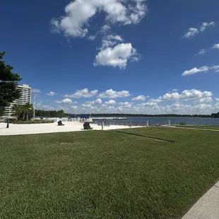 Grounds right by the main pool. Very quiet and relaxing!