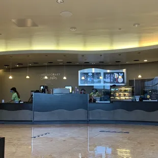 We were surprised how quiet it was at 0750.