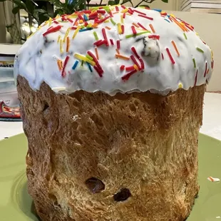 RUSSIAN EASTER BREAD = KULICH