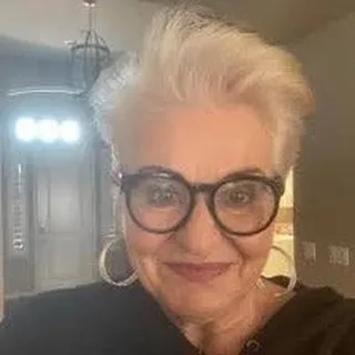 Charlotte R.