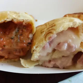 Pomodoro Empanada