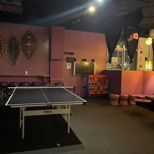 ping pong table