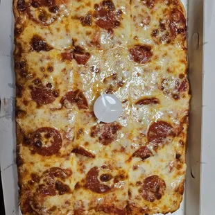 food, pizza