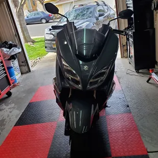 New 2023 Suzuki Burgman 400.