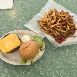 California Cheeseburger