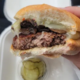 Fresh Mushroom & Cheeseburger