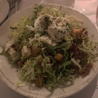 Lyonnaise Salad