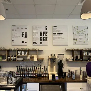 sushi and sashimi, interior