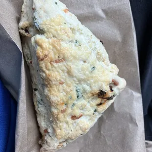 Tomato and spinach scone